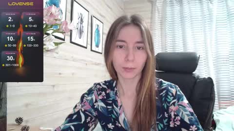 Anna  online show from November 20, 2025, 11:32 am