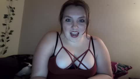 Snapshot of wrenwinter chatting on September 25, 2025, 8:18 am wrenwinters online show from September 25, 2025, 8:18 am