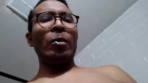 wrldslstkng online show from September 19, 2025, 10:38 am