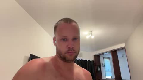 joejoe online show from March 5, 2025, 11:28 am