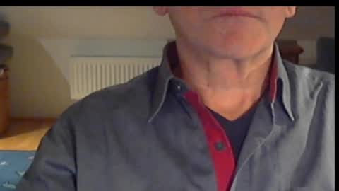 Wuki online show from October 25, 2025, 8:47 pm