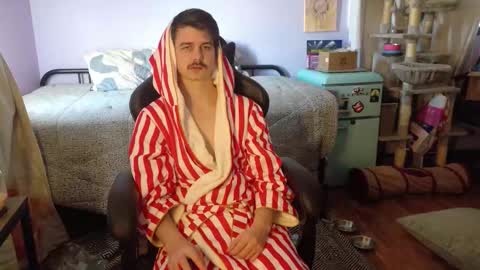 Wyatt online show from November 16, 2025, 5:51 pm