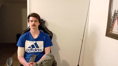 Wyatt online show from April 15, 2026, 10:43 pm