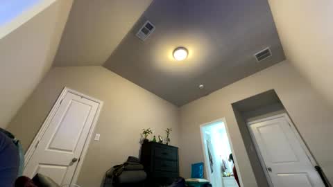 Wynter Heat online show from October 4, 2025, 5:44 pm