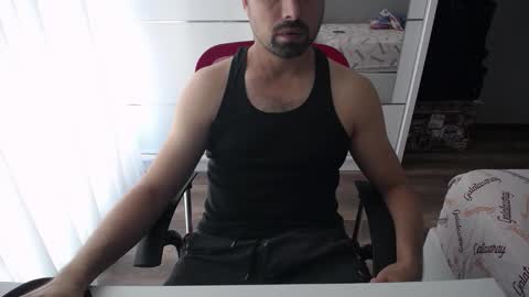 Snapshot of x_____0_____x chatting on September 13, 2025, 10:15 am Mr. Lonely online show from September 13, 2025, 10:15 am