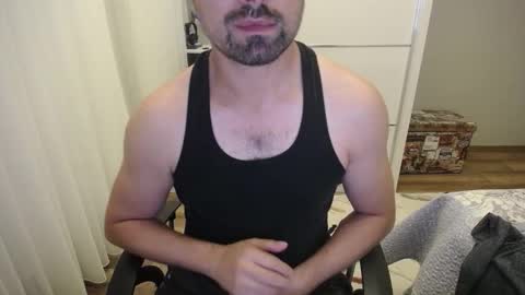 Snapshot of x_____0_____x chatting on September 14, 2025, 8:19 pm Mr. Lonely online show from September 14, 2025, 8:19 pm