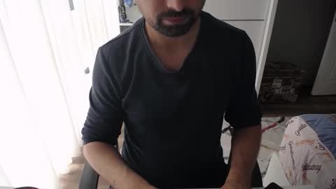 Snapshot of x_____0_____x chatting on September 18, 2025, 10:17 am Mr. Lonely online show from September 18, 2025, 10:17 am