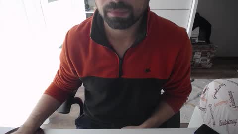 Snapshot of x_____0_____x chatting on November 11, 2025, 11:54 am Mr. Lonely online show from November 11, 2025, 11:54 am