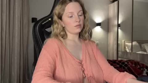 Snapshot of x__ivy_x chatting on February 22, 2025, 3:14 pm eva online show from February 22, 2025, 3:14 pm