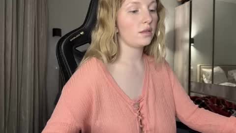 Snapshot of x__ivy_x chatting on February 22, 2025, 6:19 pm eva online show from February 22, 2025, 6:19 pm