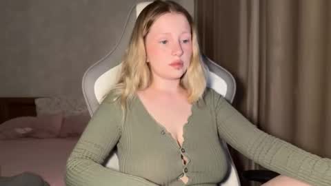 Snapshot of x__ivy_x chatting on September 28, 2025, 5:18 pm eva online show from September 28, 2025, 5:18 pm