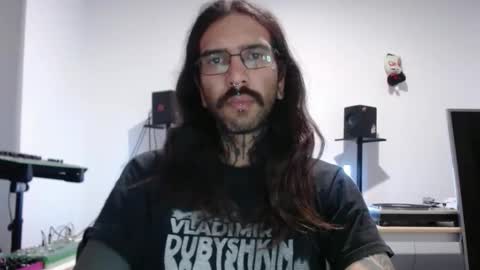 xdramax online show from October 24, 2025, 11:50 am