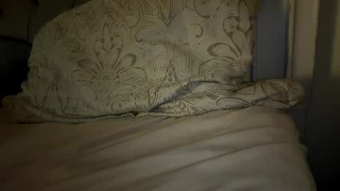 Mariah  online show from November 29, 2025, 4:59 am