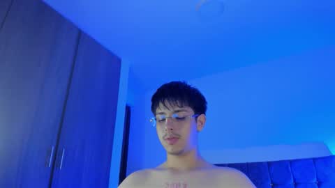 x_miller online show from September 30, 2025, 5:12 am