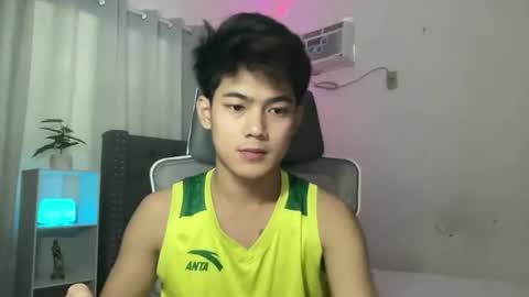 Prince Aldrian  online show from December 2, 2025, 6:41 am