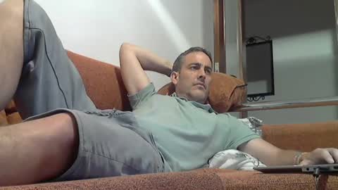 xalegarmax online show from July 17, 2026, 8:03 pm