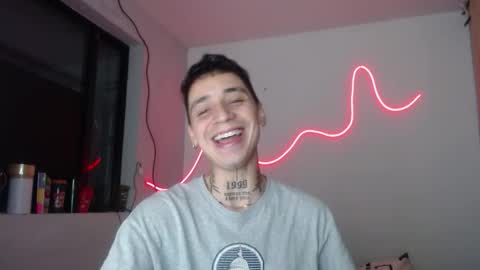 xalejo_max online show from November 29, 2025, 3:31 am