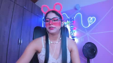 XALLYSONX online show from January 26, 2025, 11:17 am