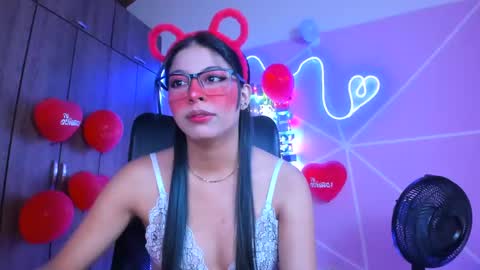 XALLYSONX online show from February 17, 2025, 11:23 am