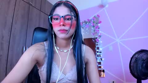 XALLYSONX online show from March 12, 2025, 11:31 am