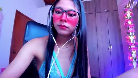 XALLYSONX online show from February 3, 2026, 11:48 am