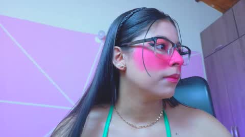 XALLYSONX online show from March 28, 2026, 11:32 am