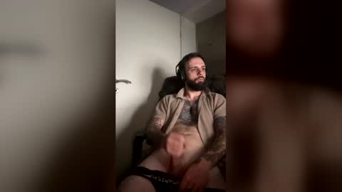 xamrelgneal online show from May 29, 2026, 9:13 pm