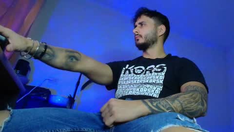 XanderCageX online show from December 5, 2025, 8:01 am