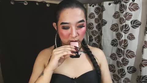 Snapshot of xasianempressx chatting on January 31, 2025, 11:03 pm Nira NOT INTO CHEAP GUYS online show from January 31, 2025, 11:03 pm