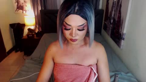 xaurorarobinsx online show from March 10, 2025, 11:10 am