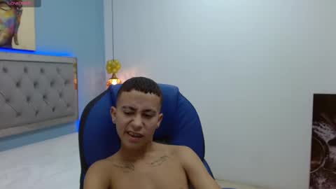 xavii_18_ online show from March 1, 2025, 5:38 pm