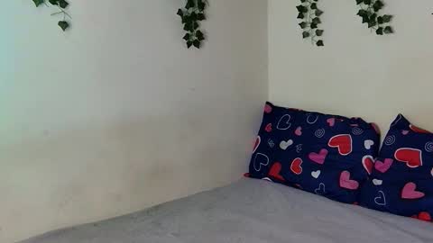 Snapshot of xayahnds chatting on November 5, 2025, 11:16 pm XAYAH online show from November 5, 2025, 11:16 pm