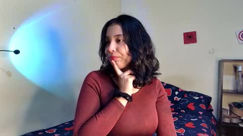 Snapshot of xayahnds chatting on November 29, 2025, 10:13 pm XAYAH online show from November 29, 2025, 10:13 pm