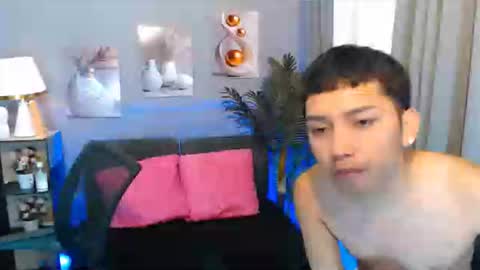 Snapshot of xcigbatecum chatting on February 18, 2026, 1:07 pm Charlie online show from February 18, 2026, 1:07 pm