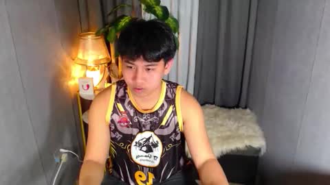 Snapshot of xcigbatecum chatting on March 1, 2026, 2:19 pm Charlie online show from March 1, 2026, 2:19 pm