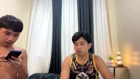 Snapshot of xcigbatecum chatting on May 14, 2026, 4:47 pm Charlie online show from May 14, 2026, 4:47 pm