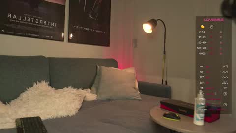 MIRA  online show from September 19, 2025, 3:24 pm