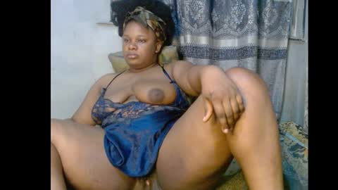 Snapshot of xcumxonxme chatting on January 5, 2025, 12:20 am xcumxonxme online show from January 5, 2025, 12:20 am