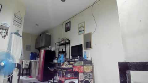 xdreamangel online show from December 17, 2024, 10:01 am