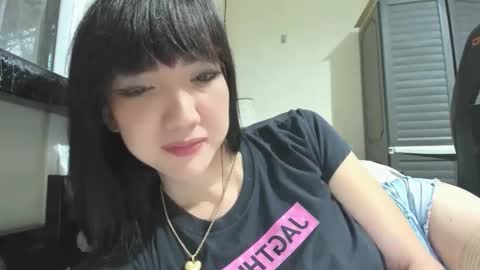 xdreamangel online show from January 9, 2025, 9:48 am