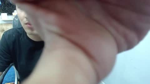 Snapshot of xebastwink chatting on February 3, 2026, 2:33 pm xebastwink online show from February 3, 2026, 2:33 pm