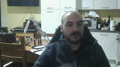 xeddy85x online show from February 13, 2025, 10:44 am