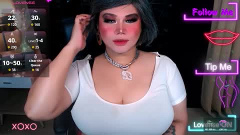 xHUGECOCKTILLCUMX online show from November 4, 2025, 3:05 am