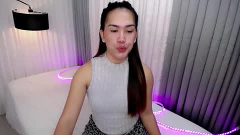 Snapshot of xhugejerkingtransx chatting on September 10, 2025, 4:18 pm GWEN THOMPSON ....... online show from September 10, 2025, 4:18 pm