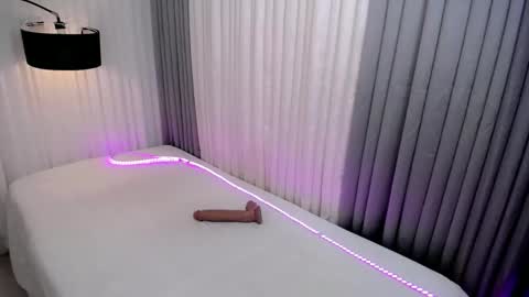 Snapshot of xhugejerkingtransx chatting on September 12, 2025, 6:08 pm GWEN THOMPSON ....... online show from September 12, 2025, 6:08 pm