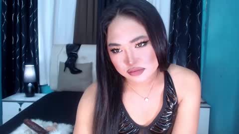 Snapshot of xhugesignificant69x chatting on January 12, 2025, 1:42 am xhugesignificant69x online show from January 12, 2025, 1:42 am