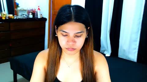 Xia Addison online show from June 1, 2026, 1:02 pm