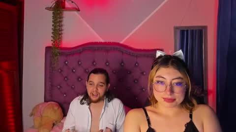 xialee and Lio online show from December 23, 2024, 6:11 am