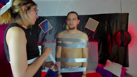 xialee and Lio online show from February 17, 2025, 5:25 am