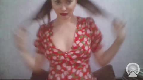 Snapshot of xilal07 chatting on January 18, 2025, 6:43 pm AliceinWonderland online show from January 18, 2025, 6:43 pm